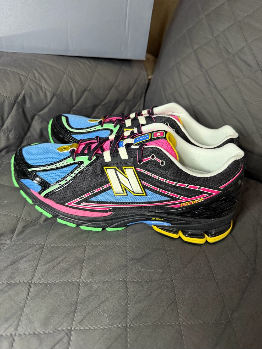 New Balance 1906R- Black Multicolor Athletic Sneakers- Unisex M10.5 / W12